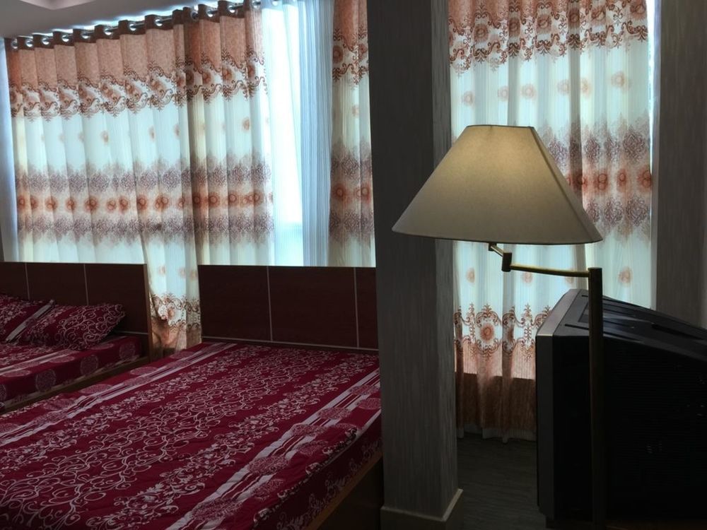 Venus Hotel - 2I1A Bạch Đằng P2 Tân Bình Hô Chi Minh-Ville Extérieur photo