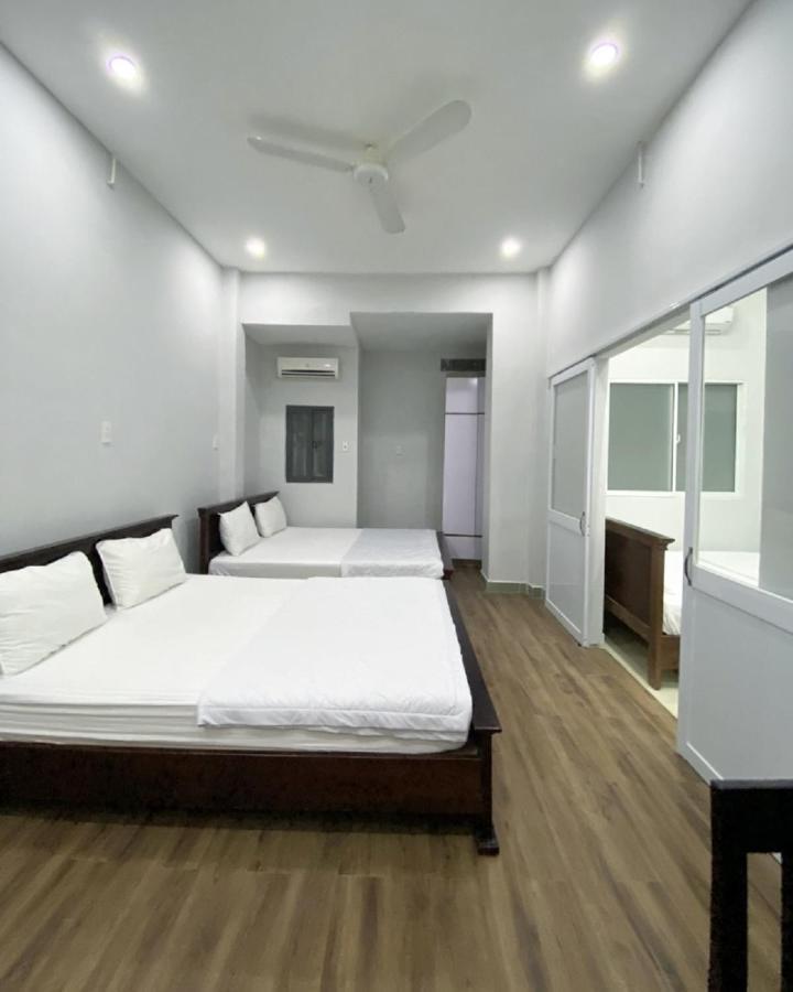 Venus Hotel - 2I1A Bạch Đằng P2 Tân Bình Hô Chi Minh-Ville Extérieur photo