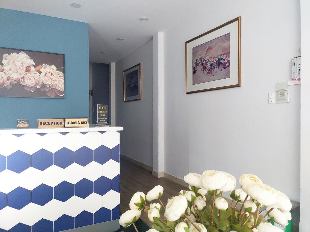 Venus Hotel - 2I1A Bạch Đằng P2 Tân Bình Hô Chi Minh-Ville Extérieur photo